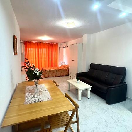 Estudio A 1 Minuto De La Playa Apartman Torrevieja Kültér fotó
