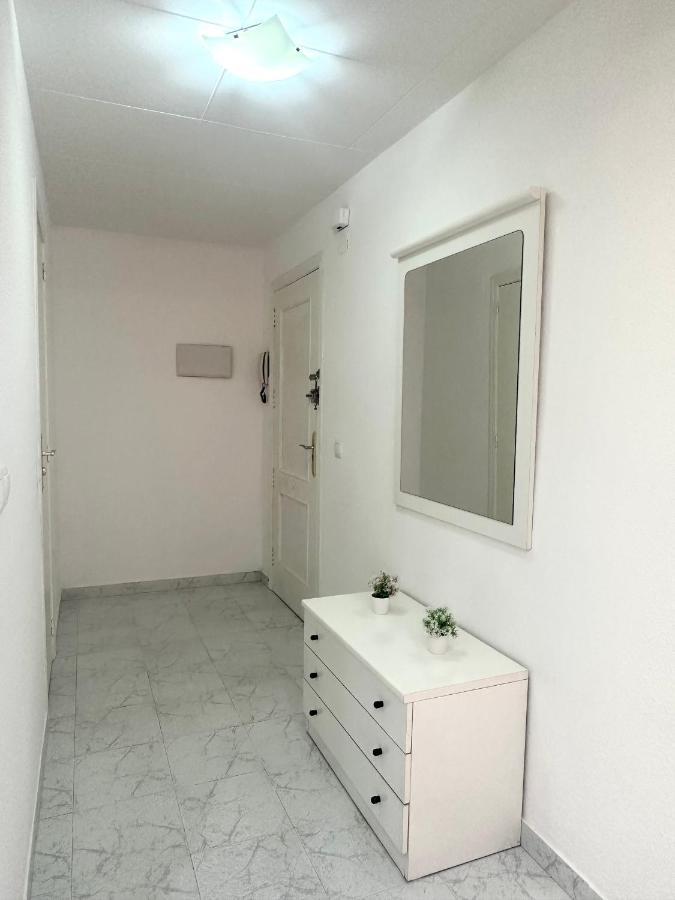 Estudio A 1 Minuto De La Playa Apartman Torrevieja Kültér fotó